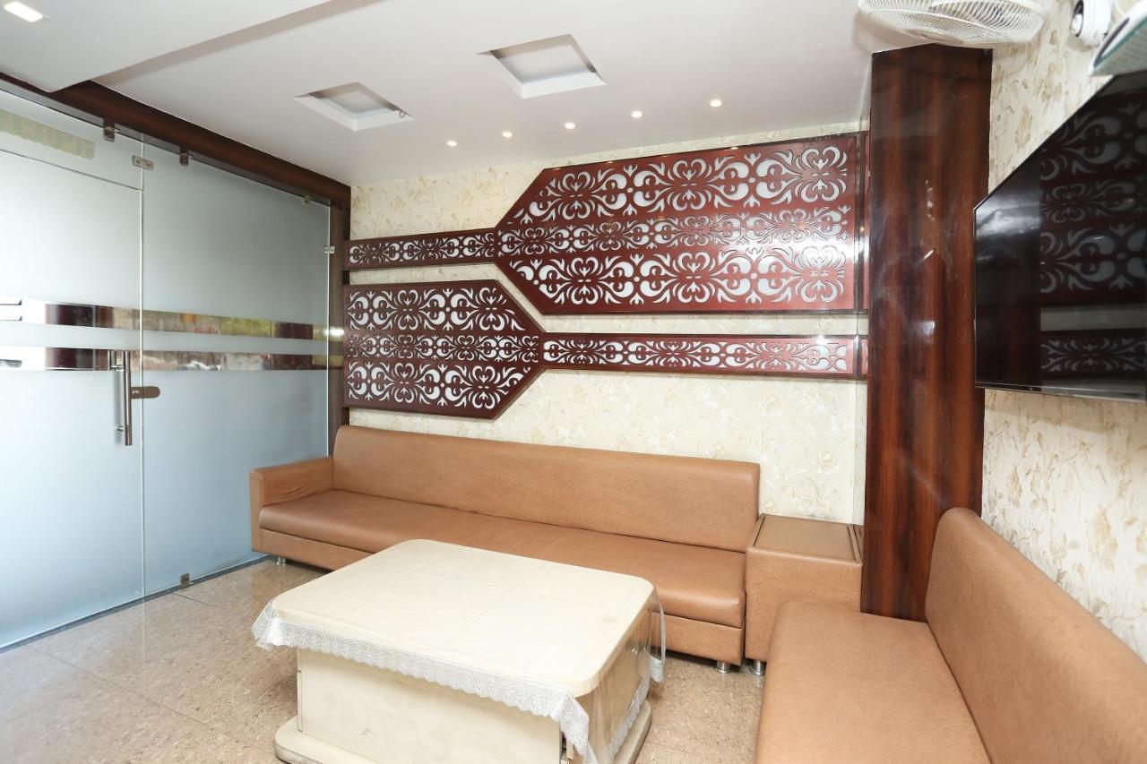 Collection O 3995 Hotel Shree Kishan Palace Bhopal Exterior foto
