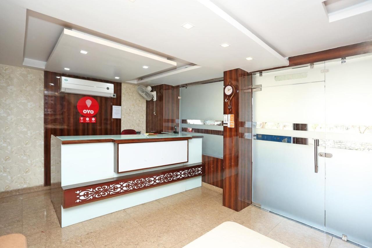 Collection O 3995 Hotel Shree Kishan Palace Bhopal Exterior foto